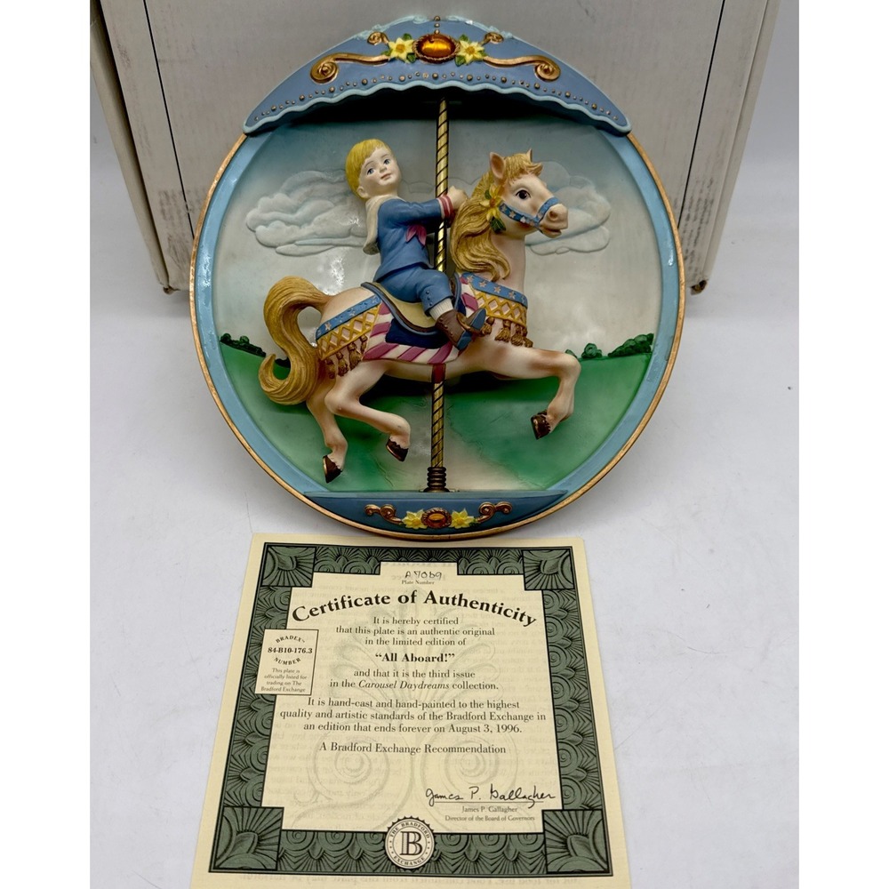 🚨 VINTAGE Bradford Exchange Carousel Daydreams- "All Aboard!" Musical Plate 🎠
